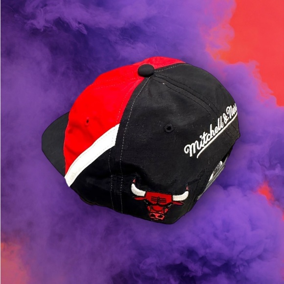 Vintage Mitchell&ness Chicago Bulls Snapback Michael Jordan Unisex 90s 80s Style - Picture 3 of 6
